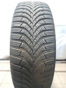 15 18565 Hankook Winter ICept RS2 10-15_ 1-min