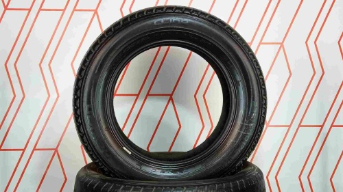 Шины Nokian Tyres Line 235/60 R17C -- б/у 6