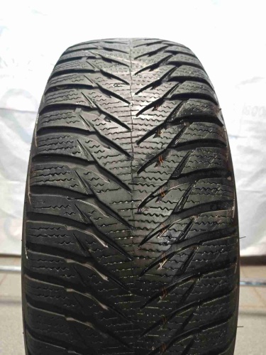 Шины Goodyear UltraGrip 8 205/60 R16 -- б/у 5